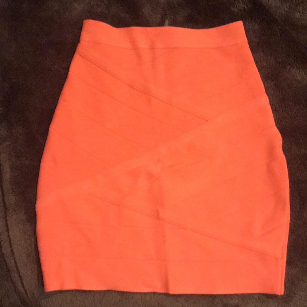 High waist BEBE stretchy skirt